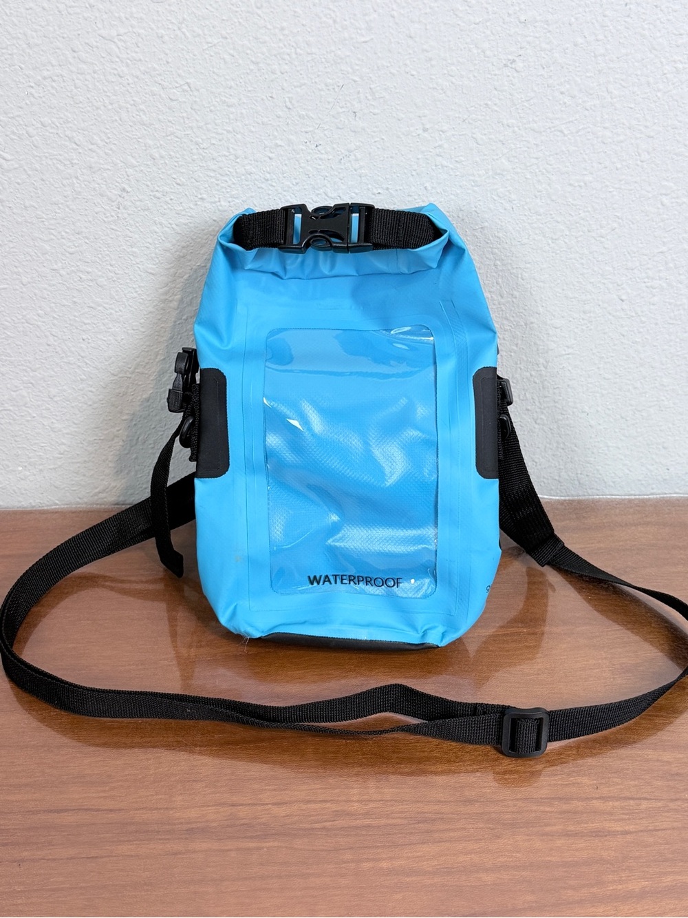 Gecko Brand Waterproof Blue Crossbody Dry Bag with Clear Front Window